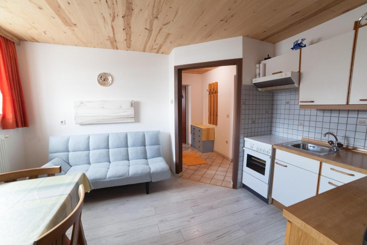 Haus Bucher วาไกรน์ ภายนอก รูปภาพ