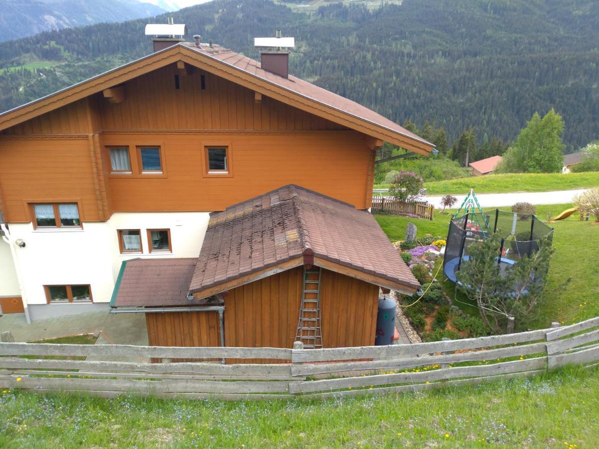 Haus Bucher วาไกรน์ ภายนอก รูปภาพ